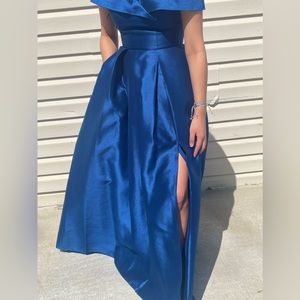 Blue prom dress